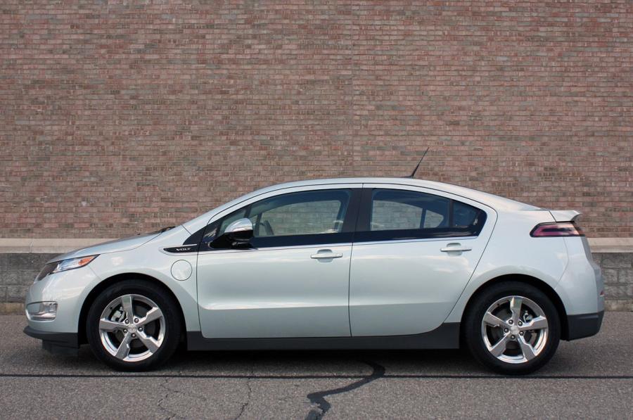  Chevrolet Volt 2011 года  (фото 286 из 356)